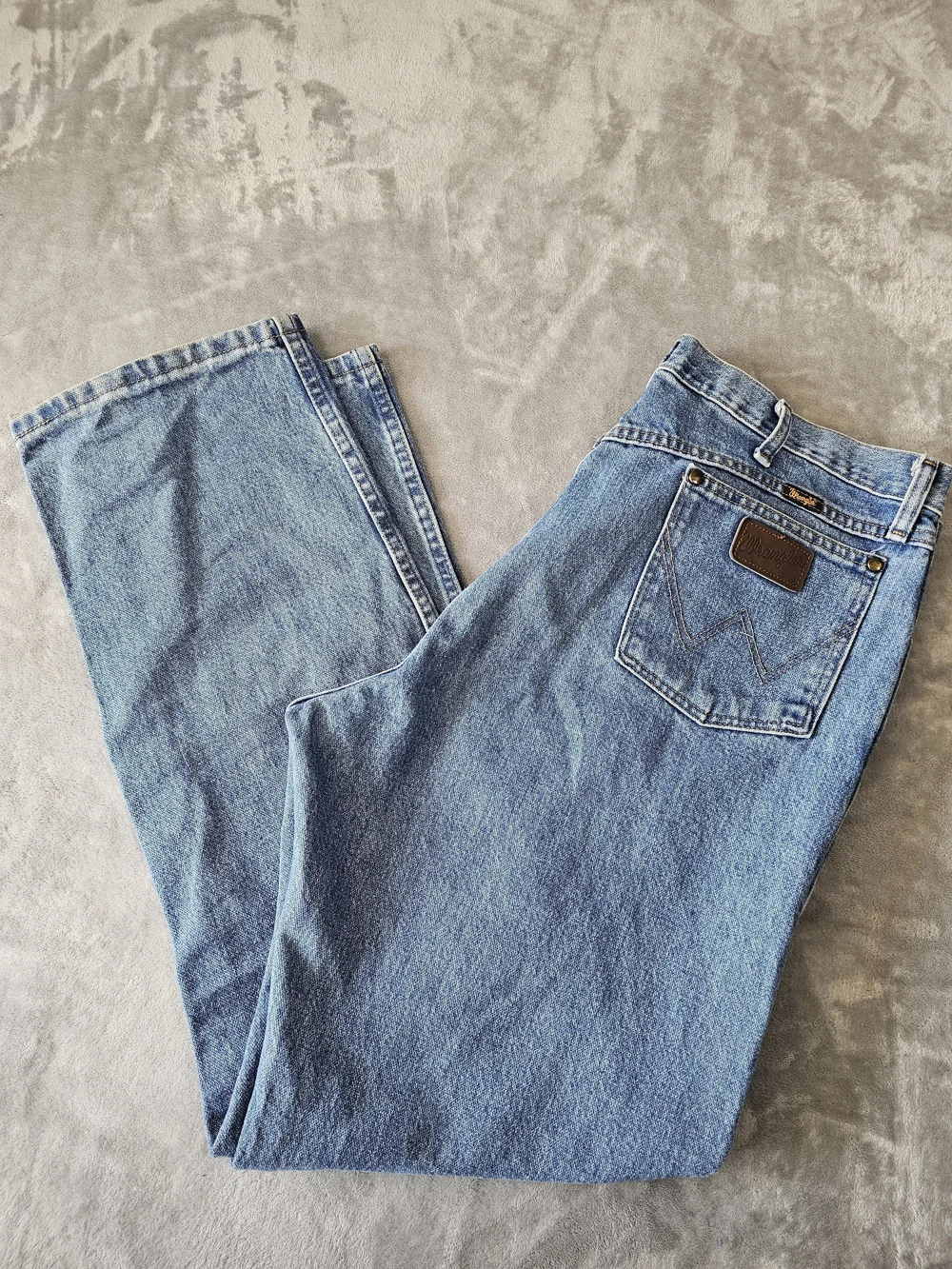 Wrangler Men's Medium Blue Straight‎ Leg Jeans Sz 38